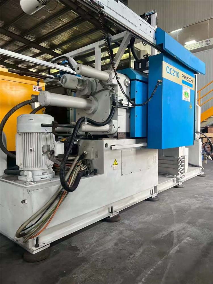 二手富莱210吨卧式冷室铝合金压铸机 高性价比的铸造设备之选